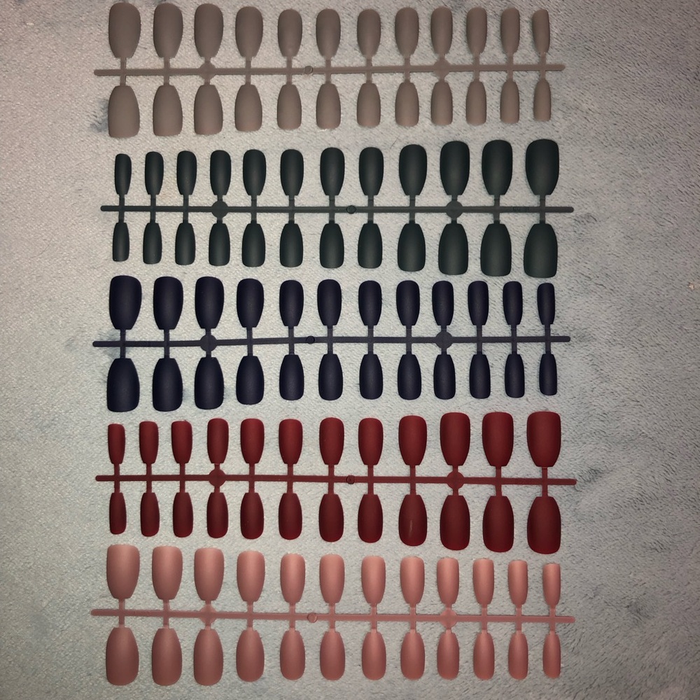 Nails - 13 Sets